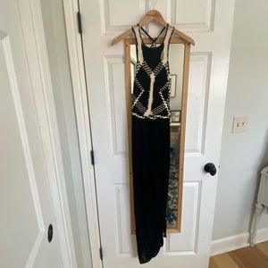 Black and white Maxi dress